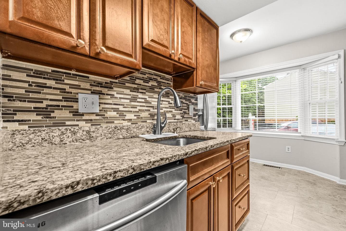 5002 Mcfarland Drive photo 13