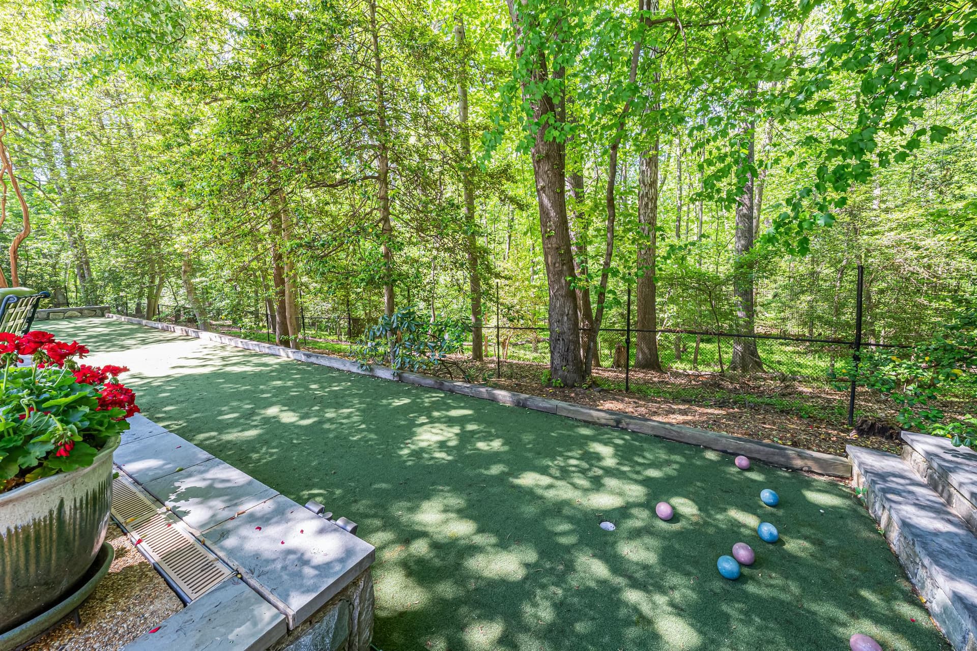 2402 Oakmont Court photo 67