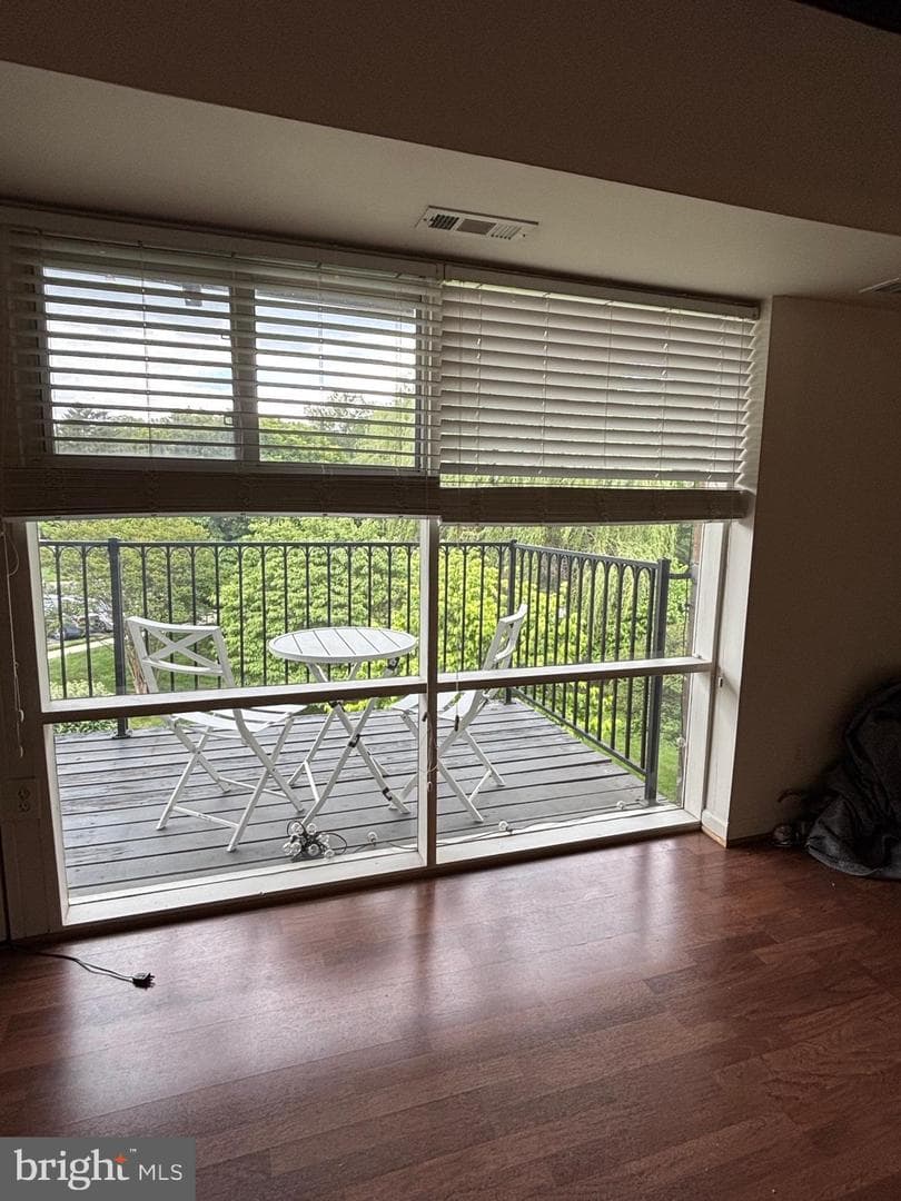 4901 Americana Drive #202 photo 15
