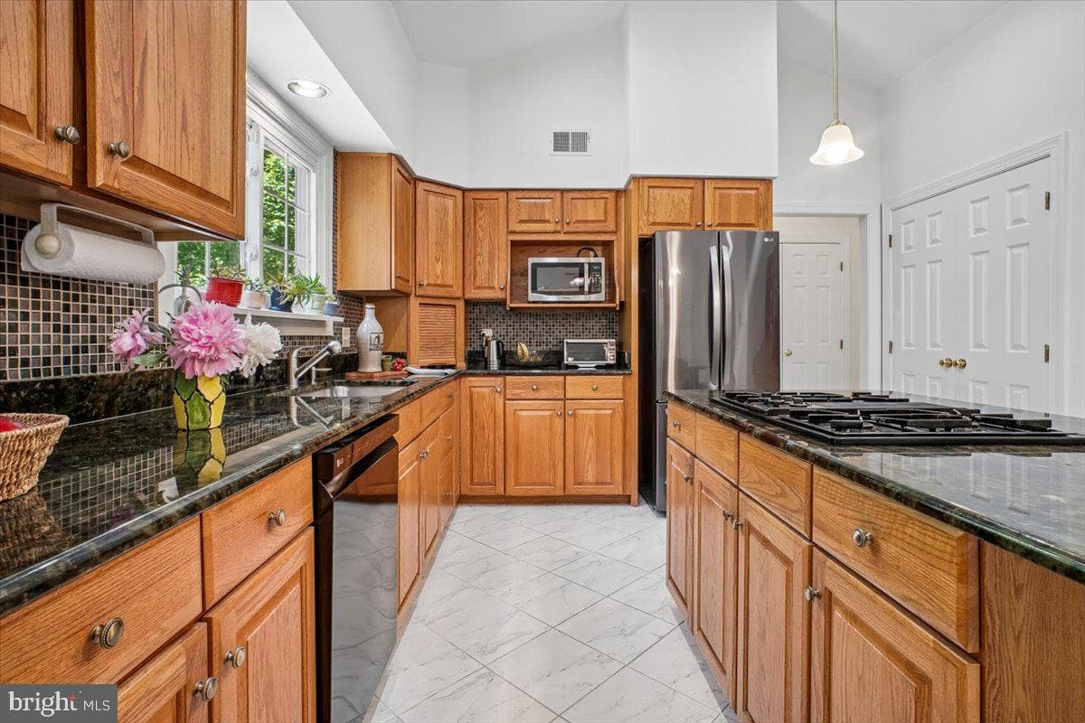 9103 Lynchburg Court photo 13