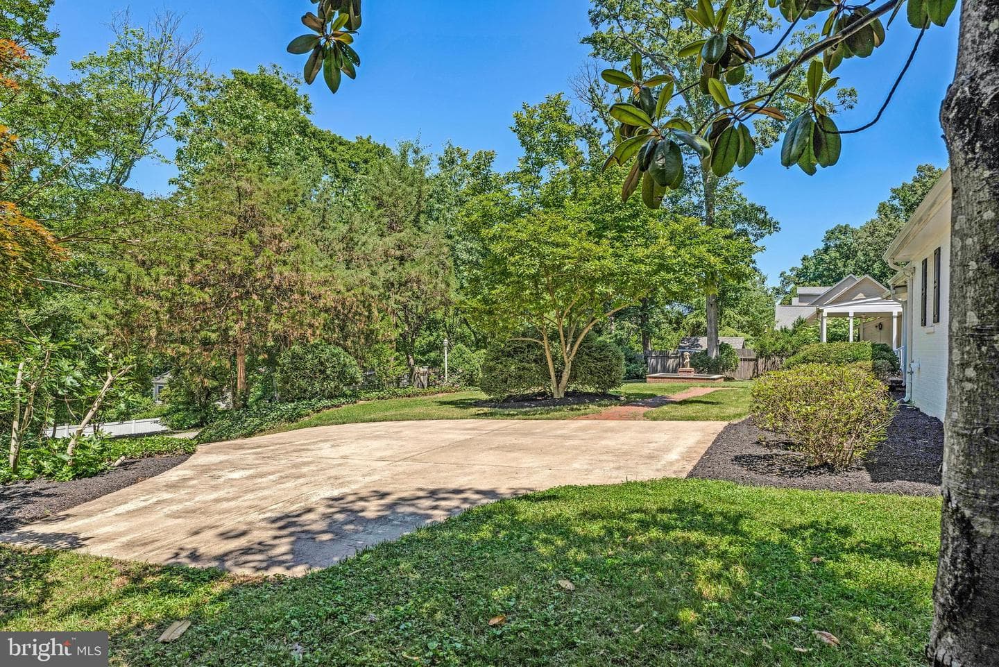 8601 Mount Zephyr Drive photo 35