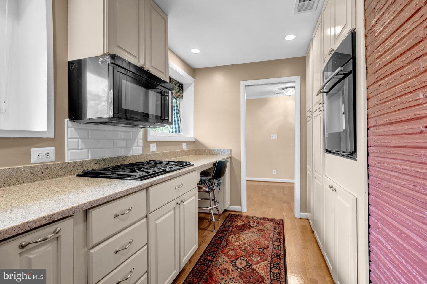 3525 Devon Drive photo 17