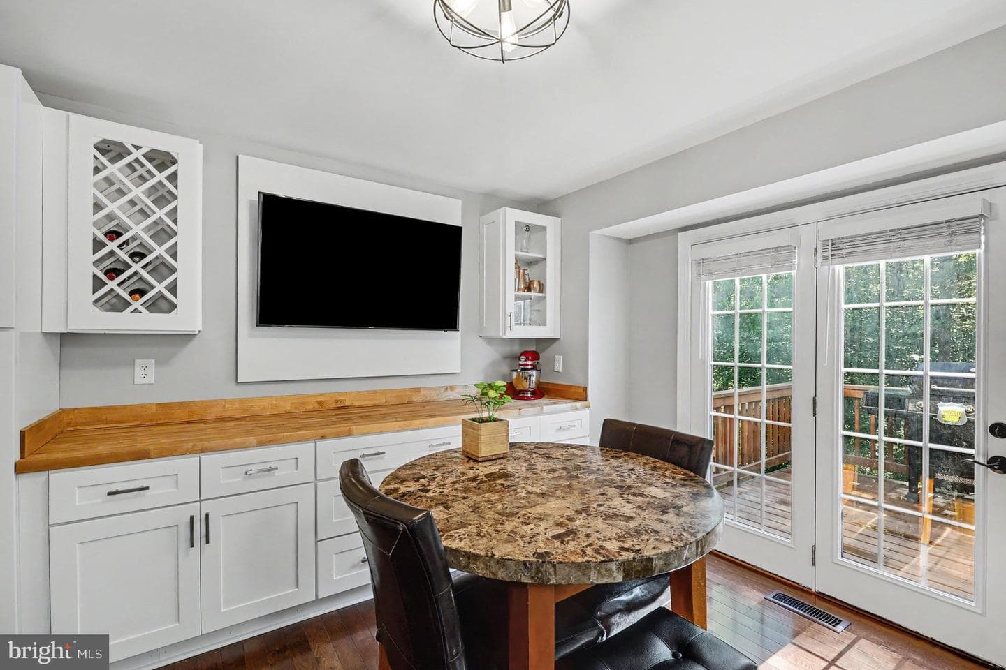 7705 Jewelweed Court photo 6