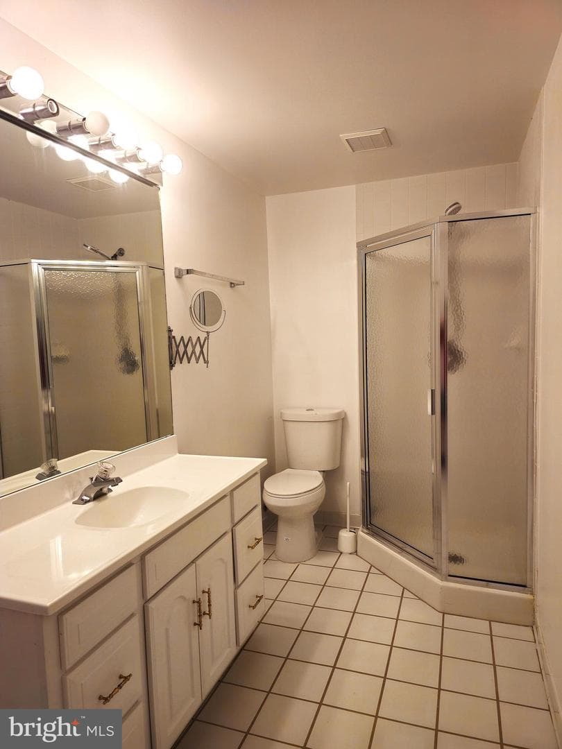 4507 Highland Green Court photo 23