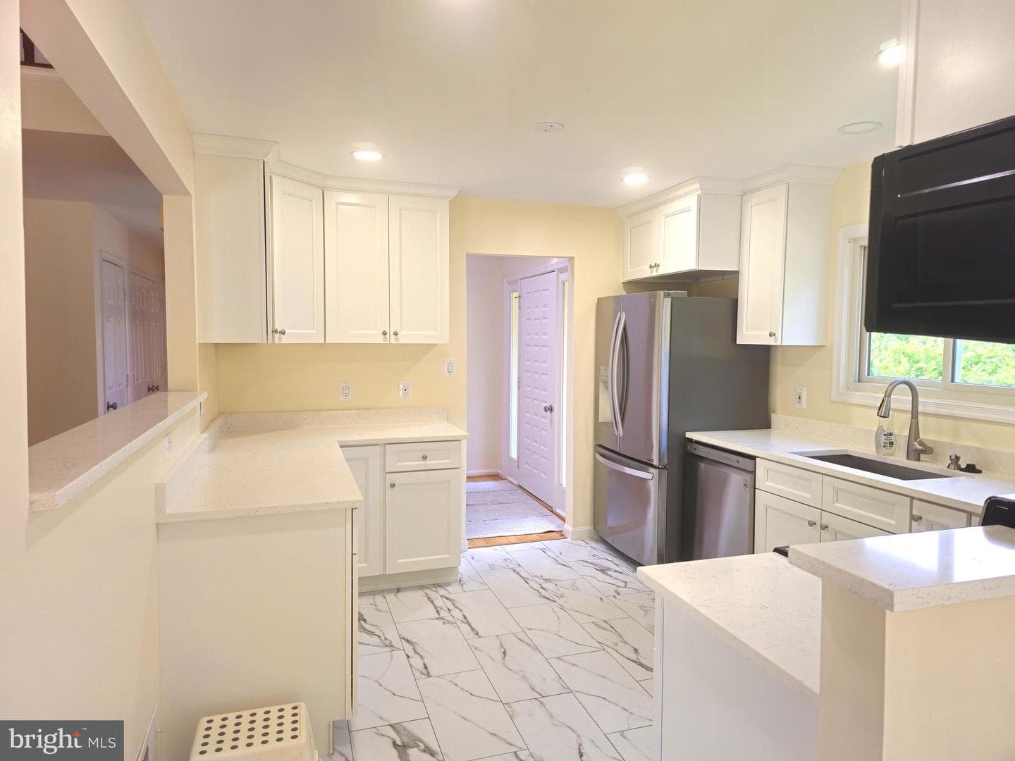 4507 Highland Green Court photo 27