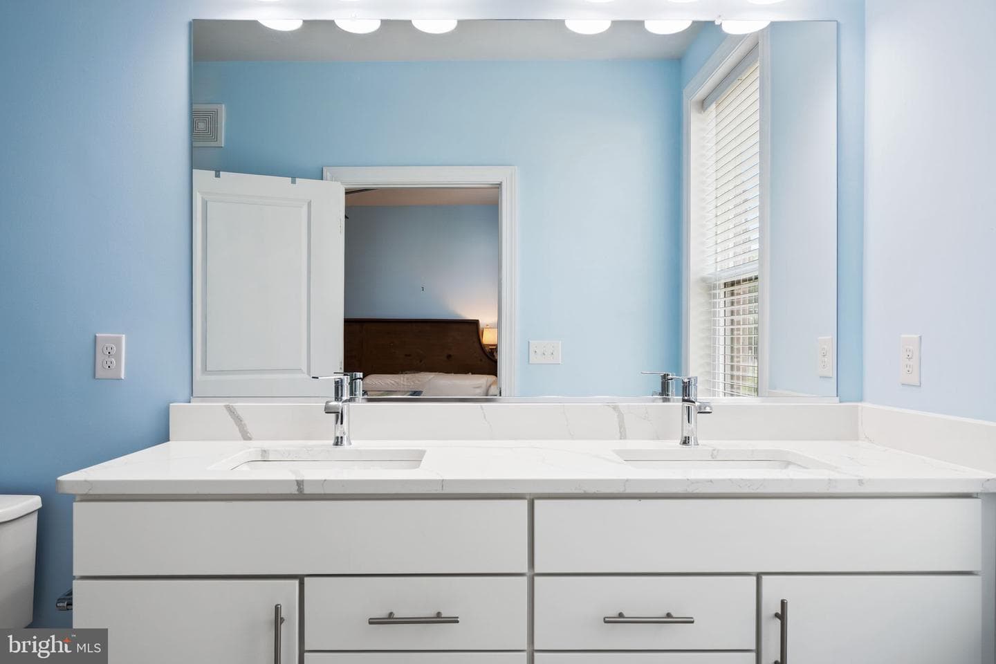3925 Fair Ridge Drive #201 photo 17