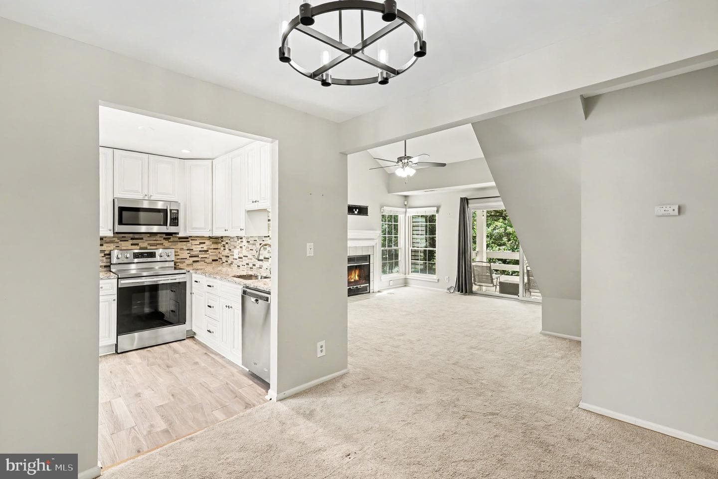 4555 Interlachen Court #g photo 9