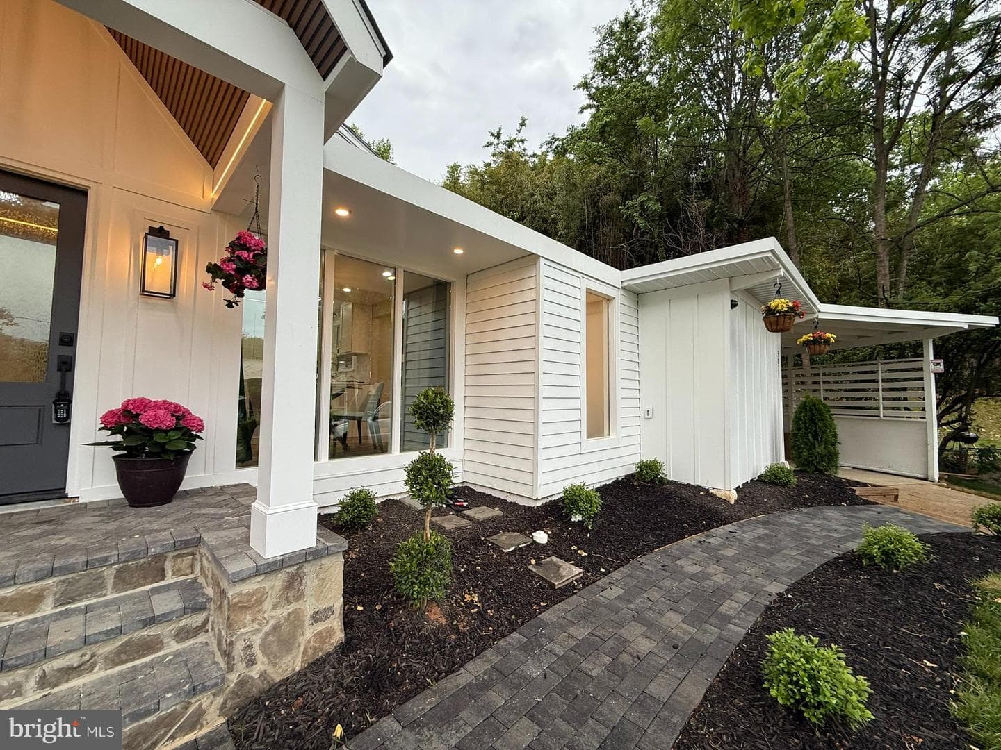 3020 Fredsen Place photo 39