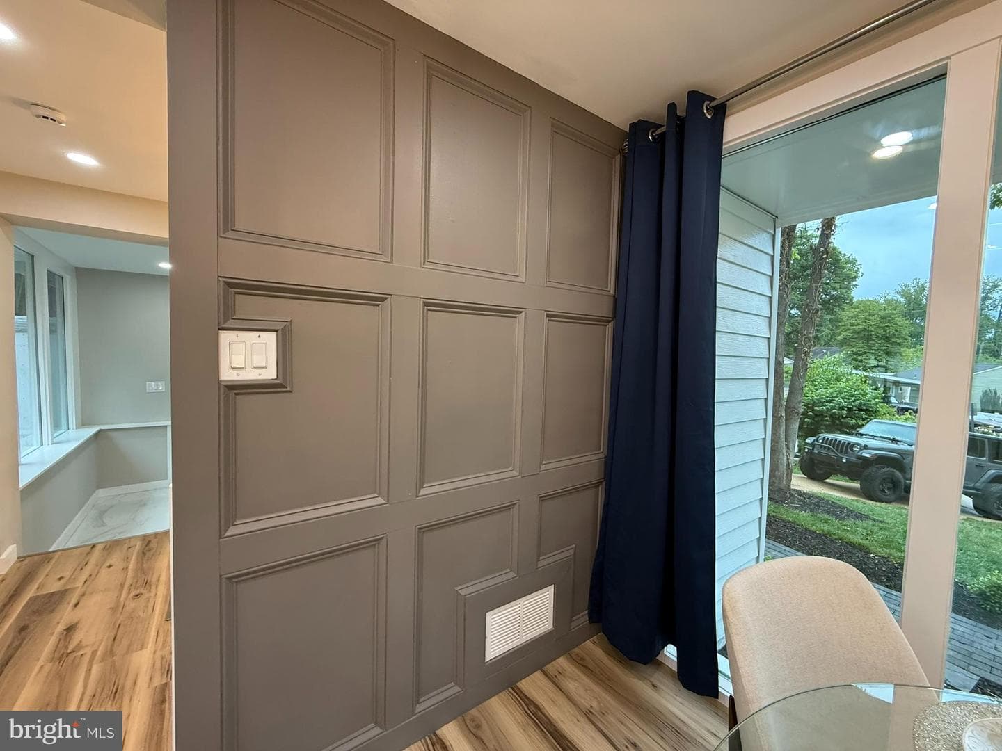 3020 Fredsen Place photo 6