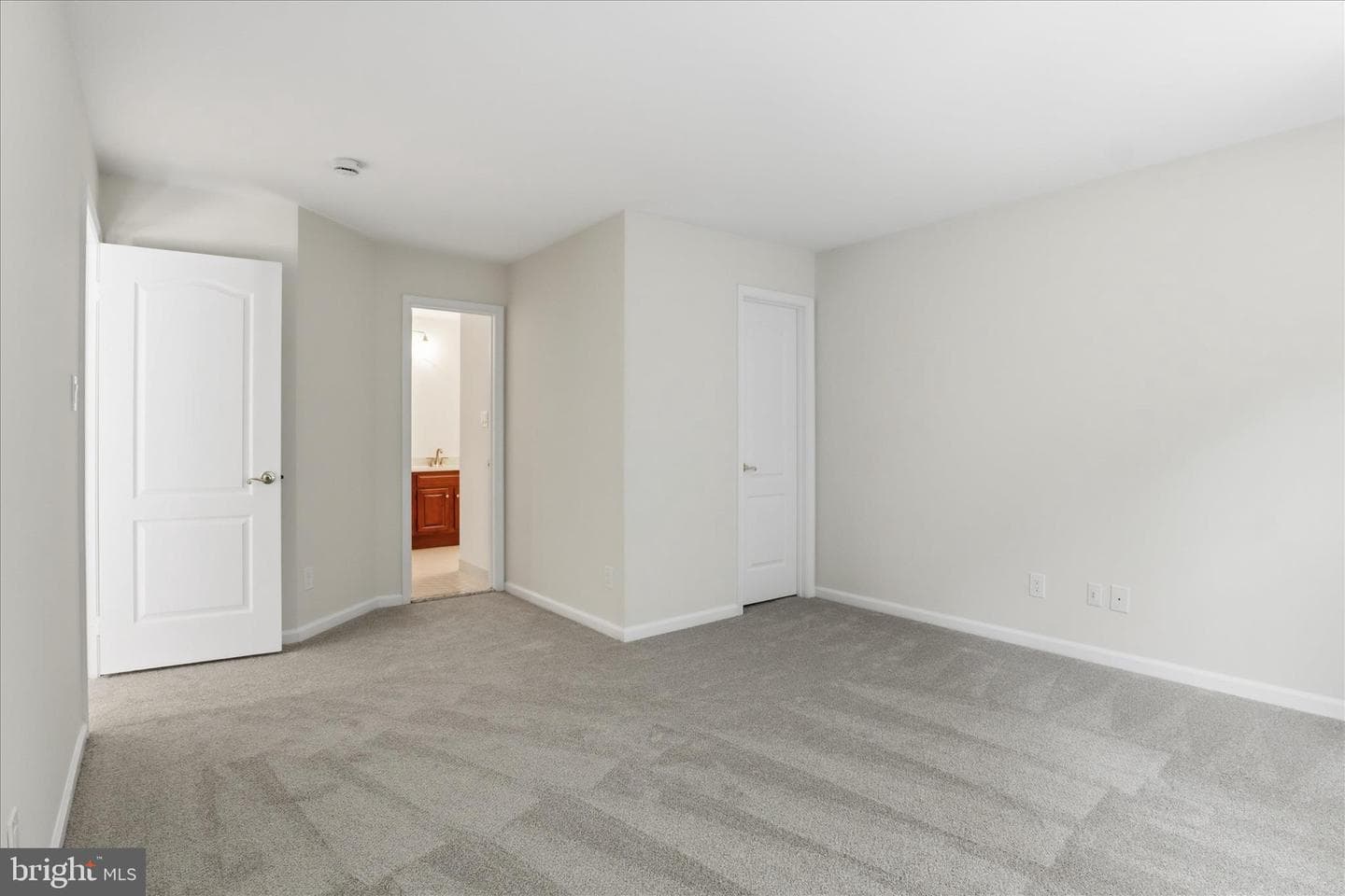 9114 Oak Chase Court photo 39