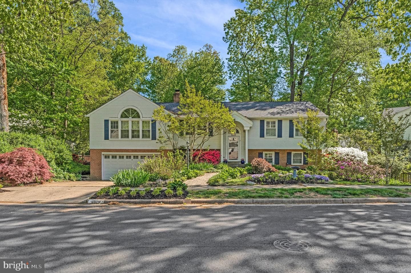 4929 Bexley Lane