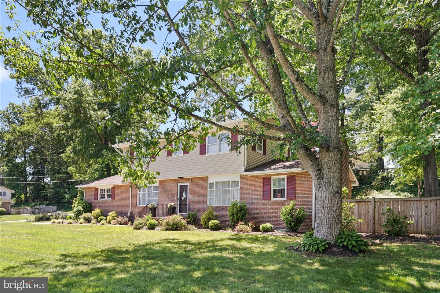 10538 Greene Dr photo 3