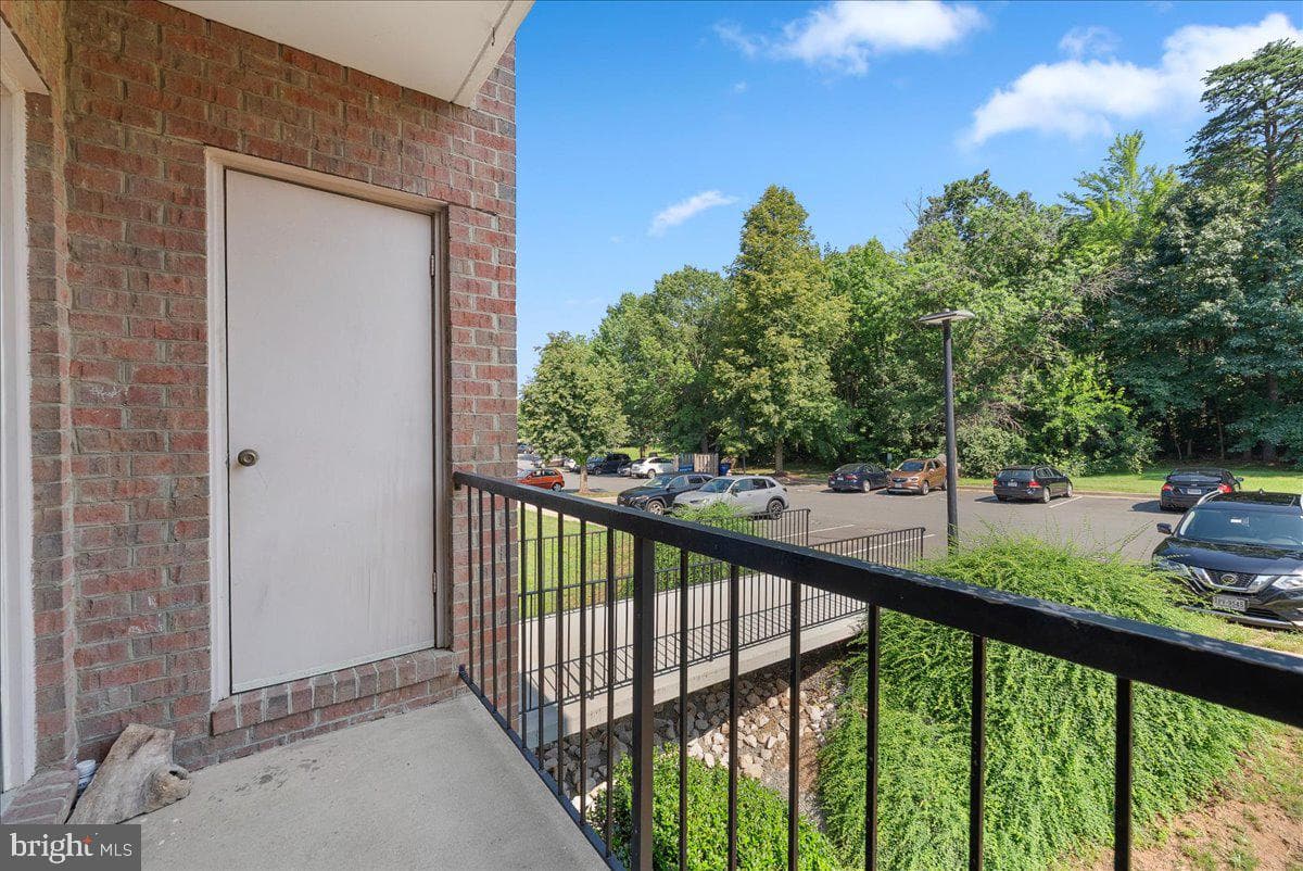 14901 Rydell Road #201 photo 26