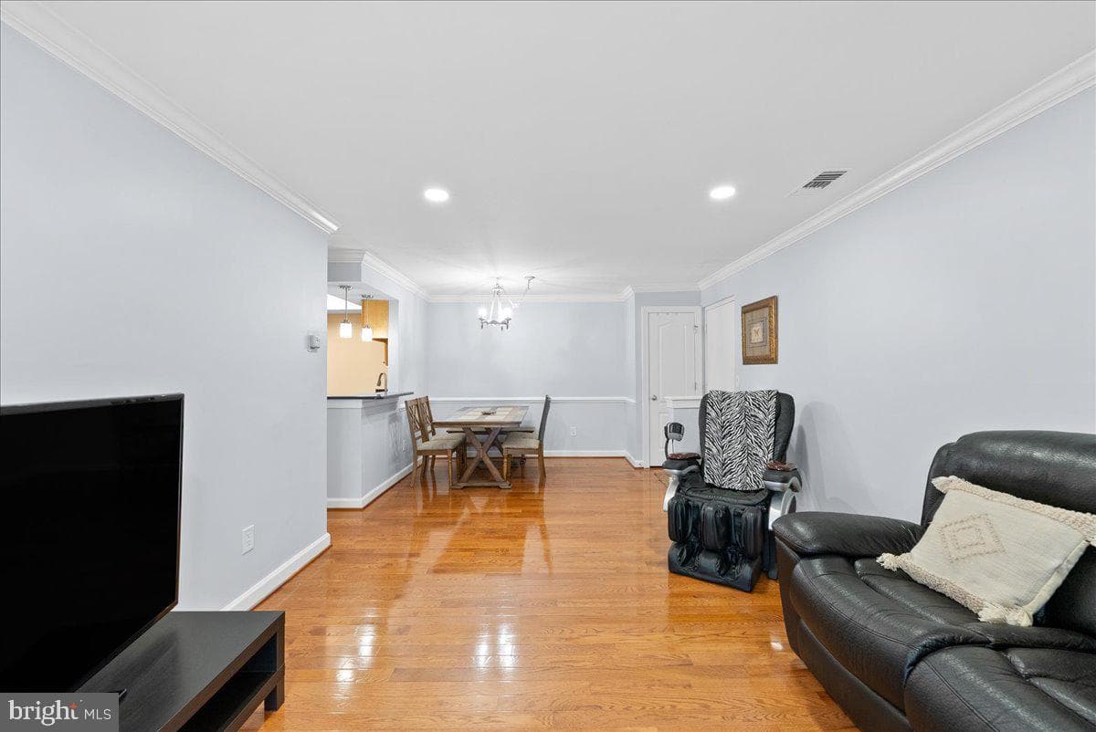 14901 Rydell Road #201 photo 6