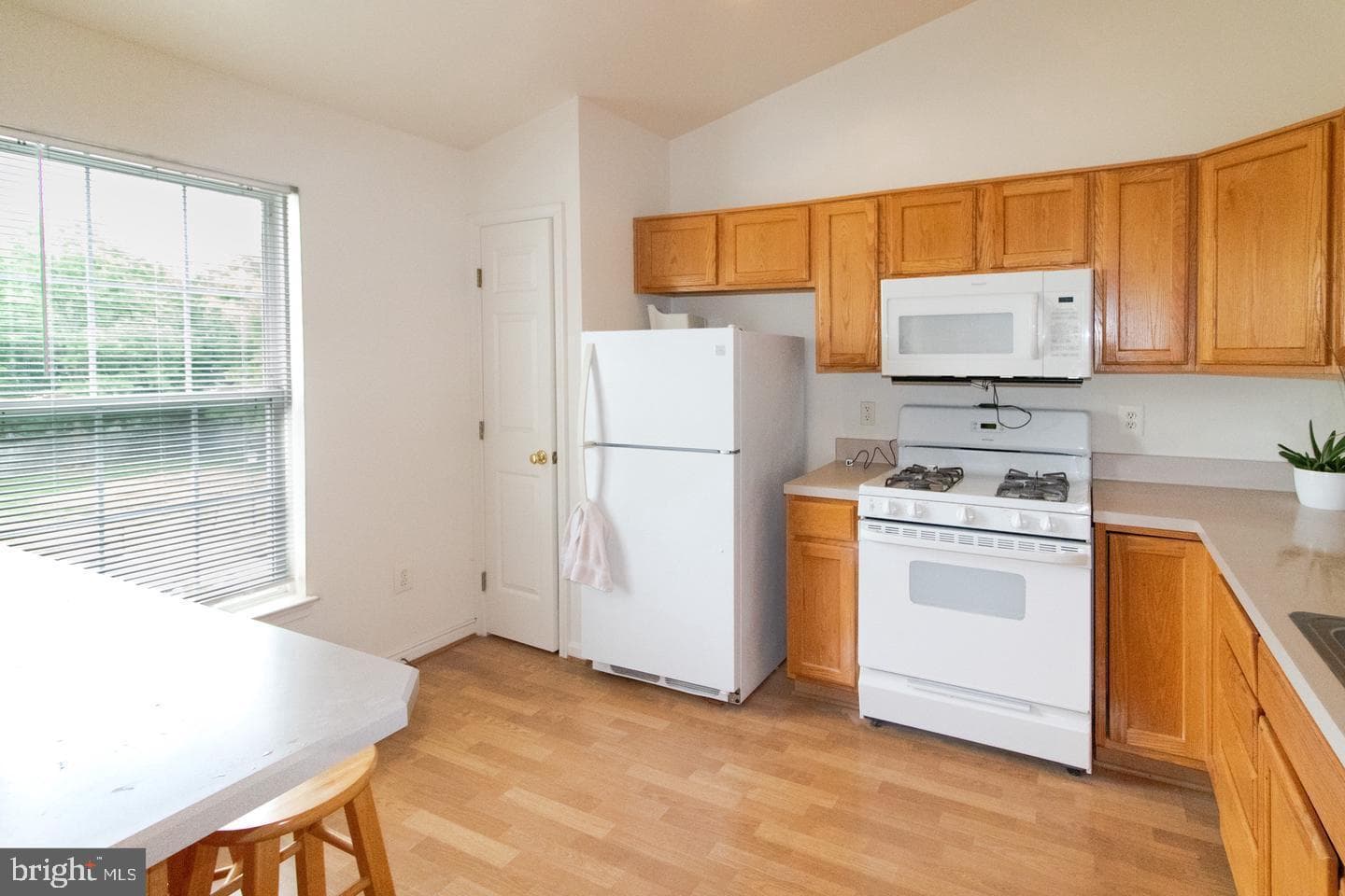 7505 Calderon Court #j photo 15