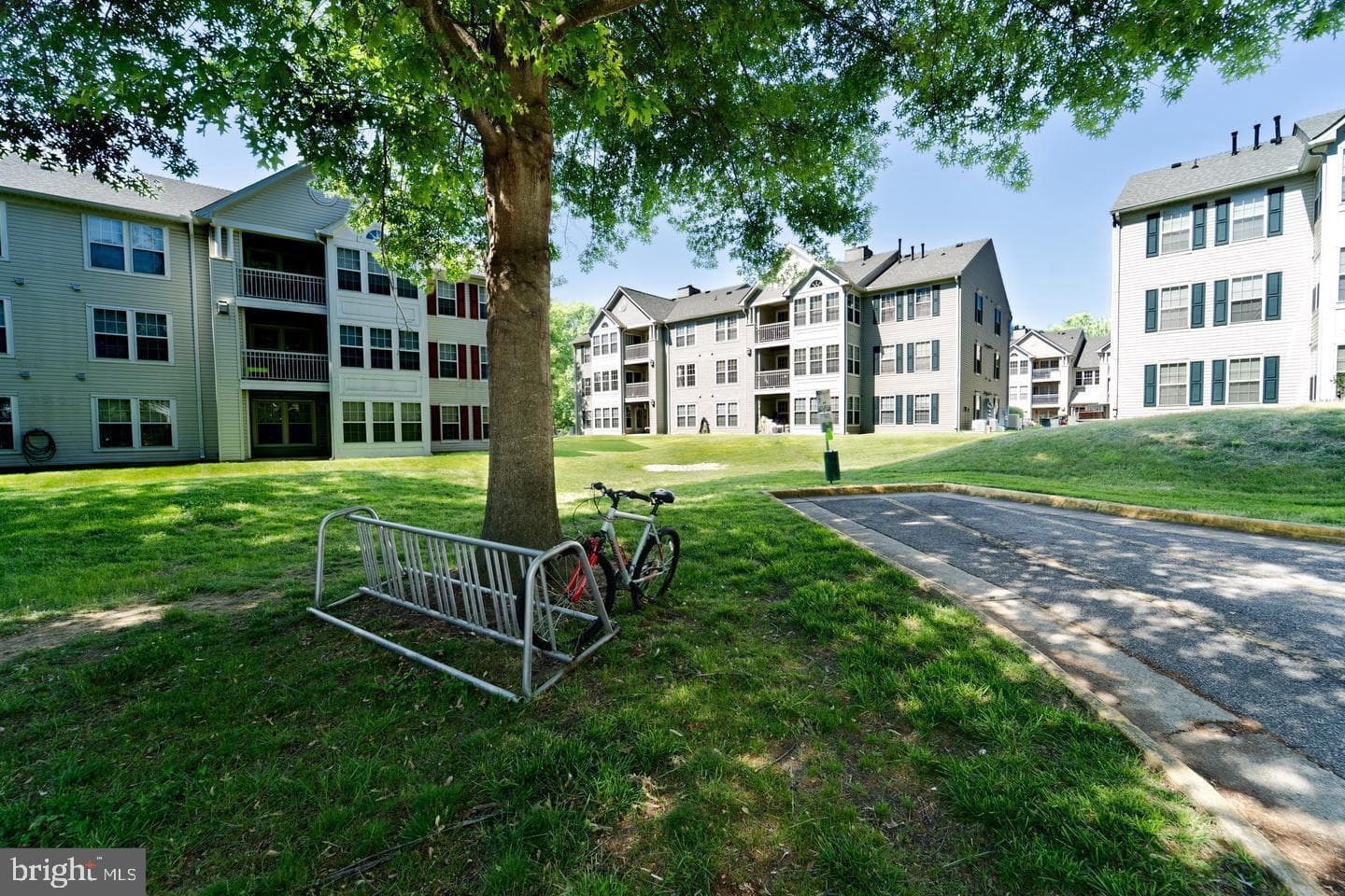 7505 Calderon Court #j photo 31