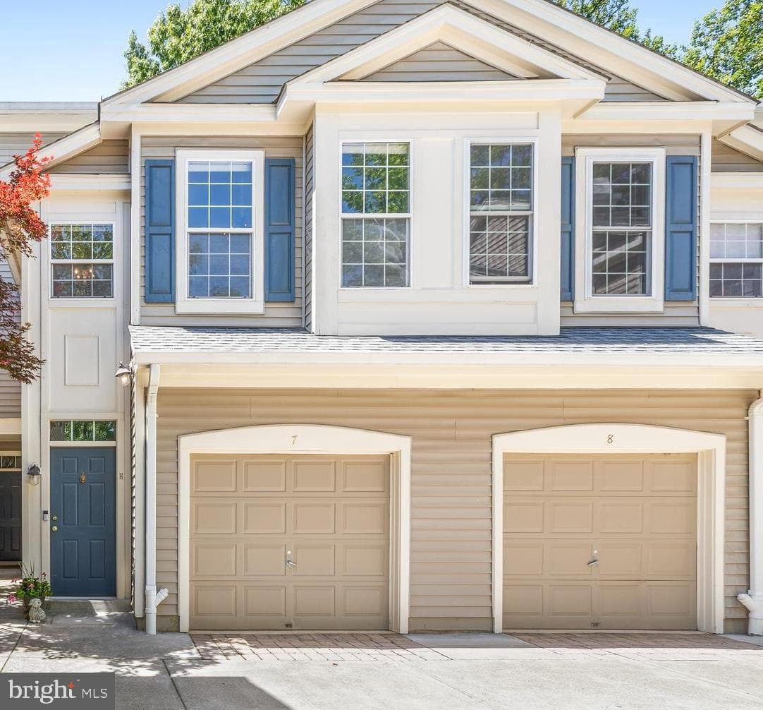 11406 Windleaf Court #8