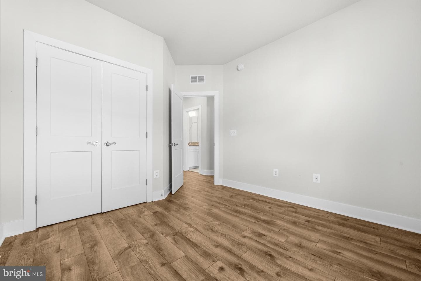 2433 Liberty Loop photo 29