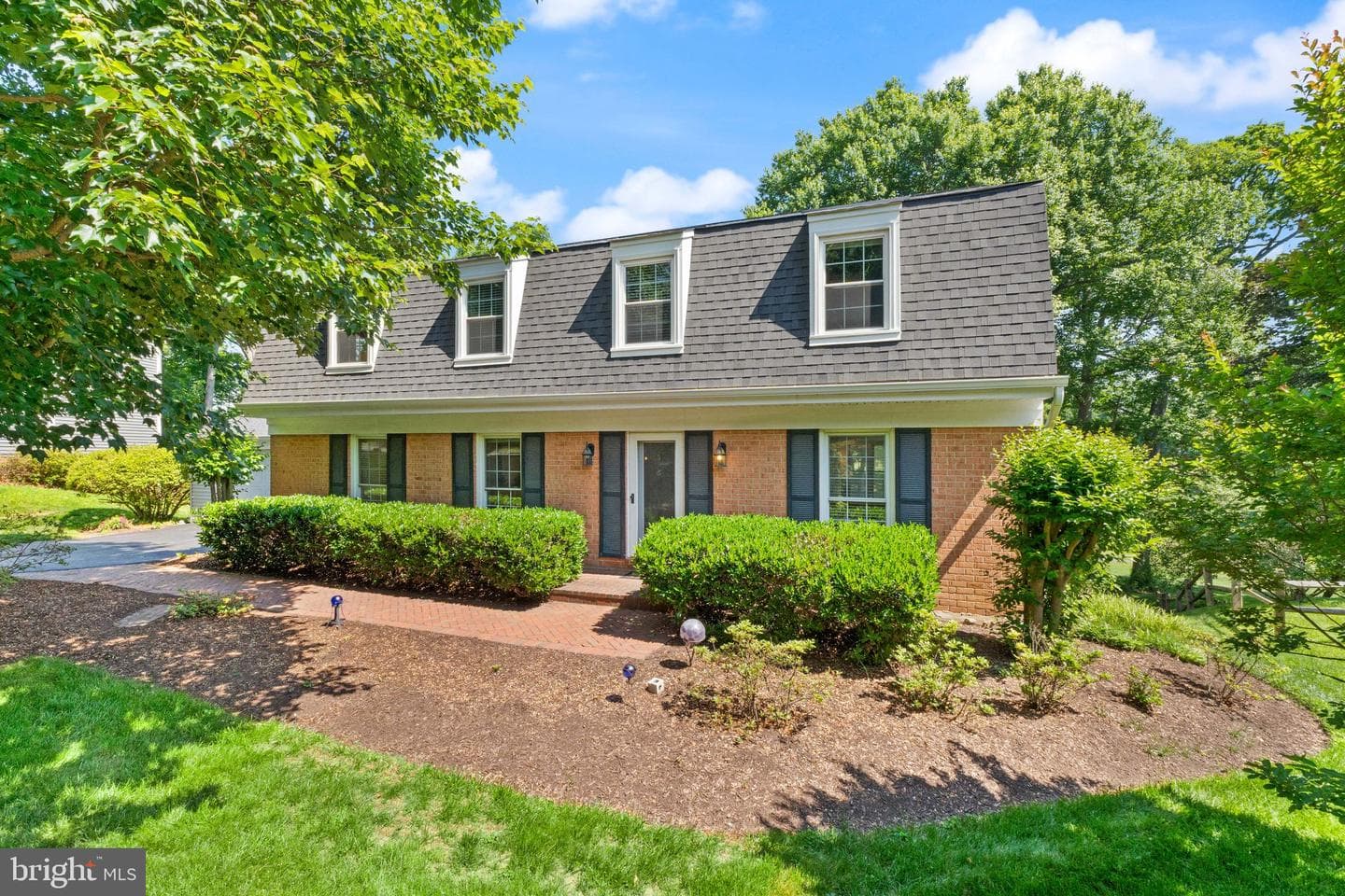 2037 Durand Drive