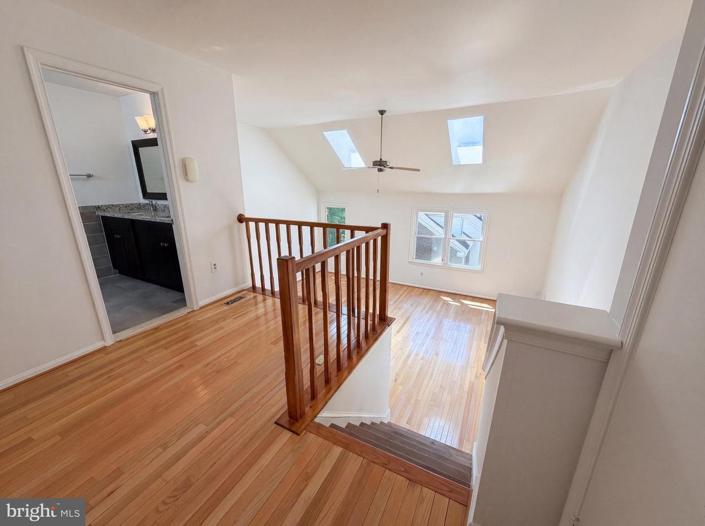 7579 Chrisland Cove photo 32