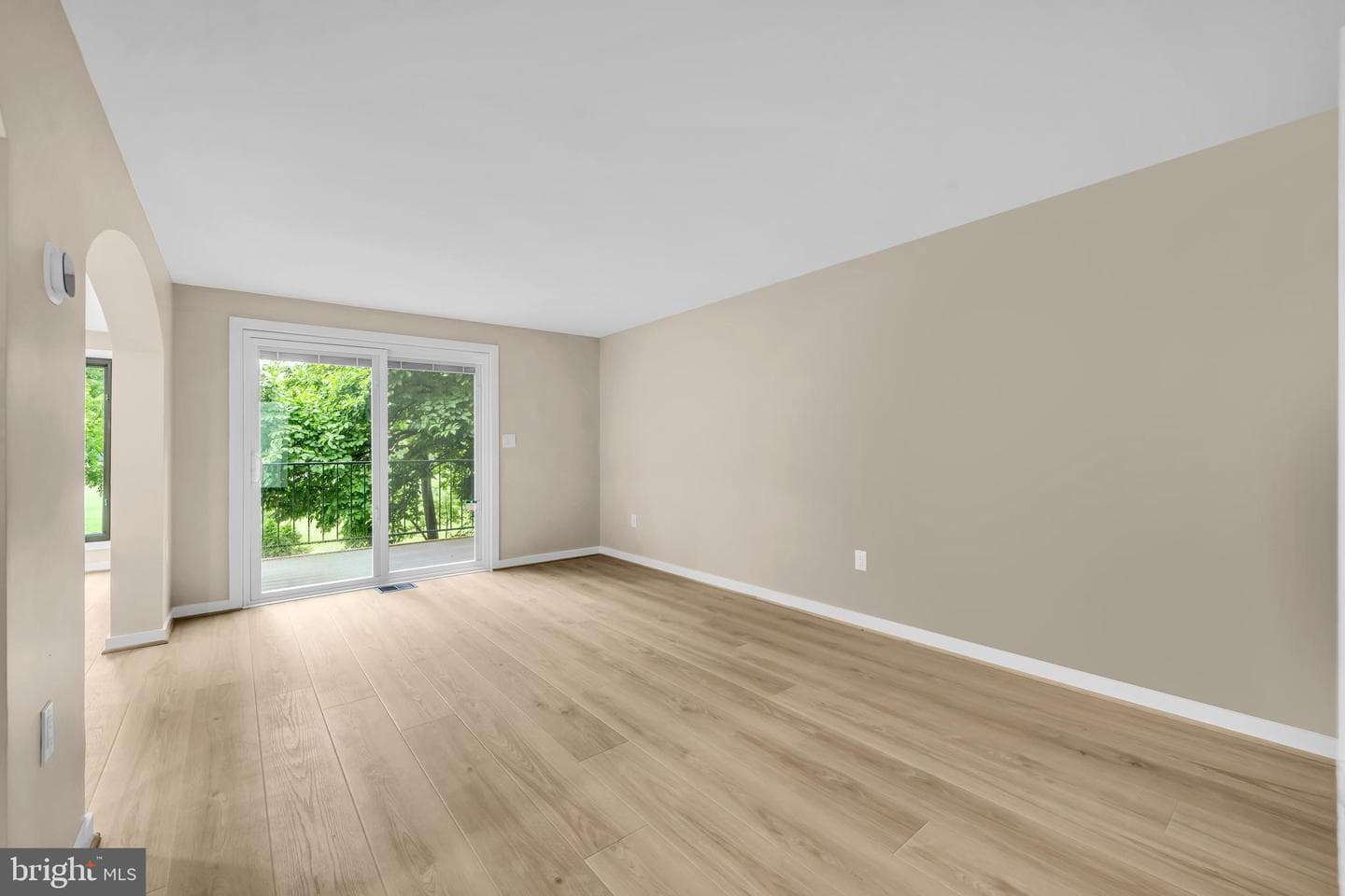 1806 N Shore Ct photo 14