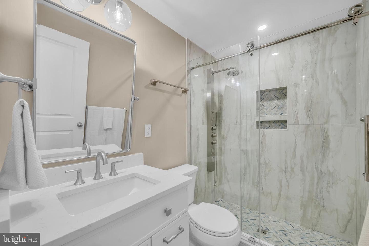 1806 N Shore Ct photo 28