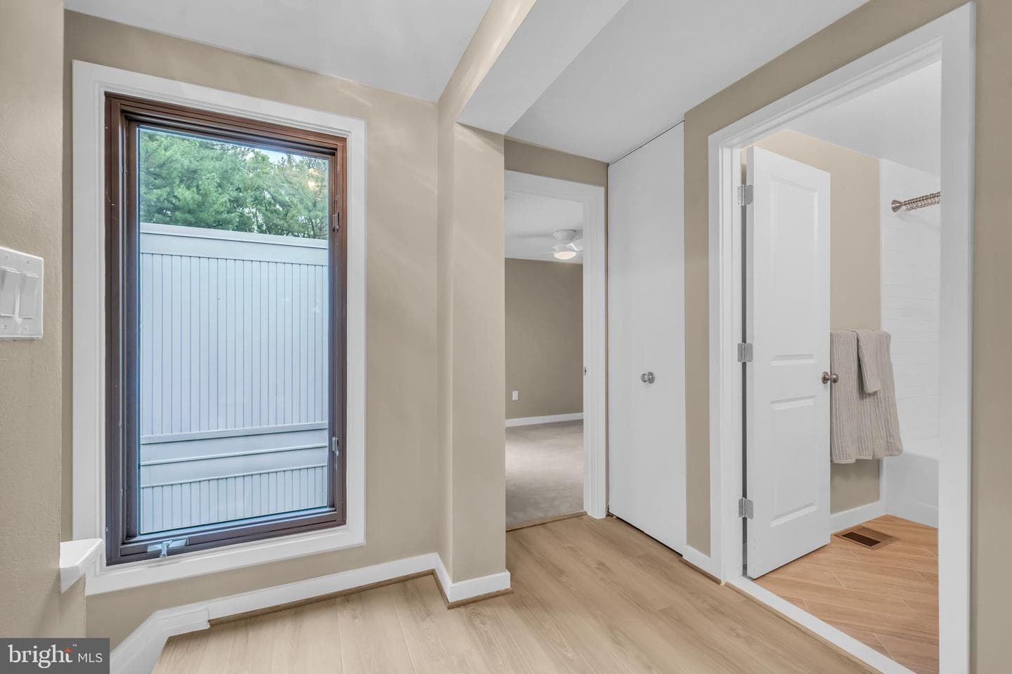 1806 N Shore Ct photo 30