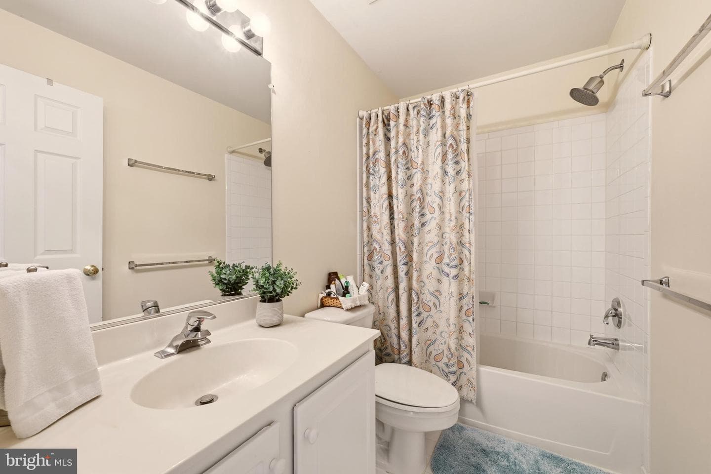 4093 Oak Village Landing photo 29
