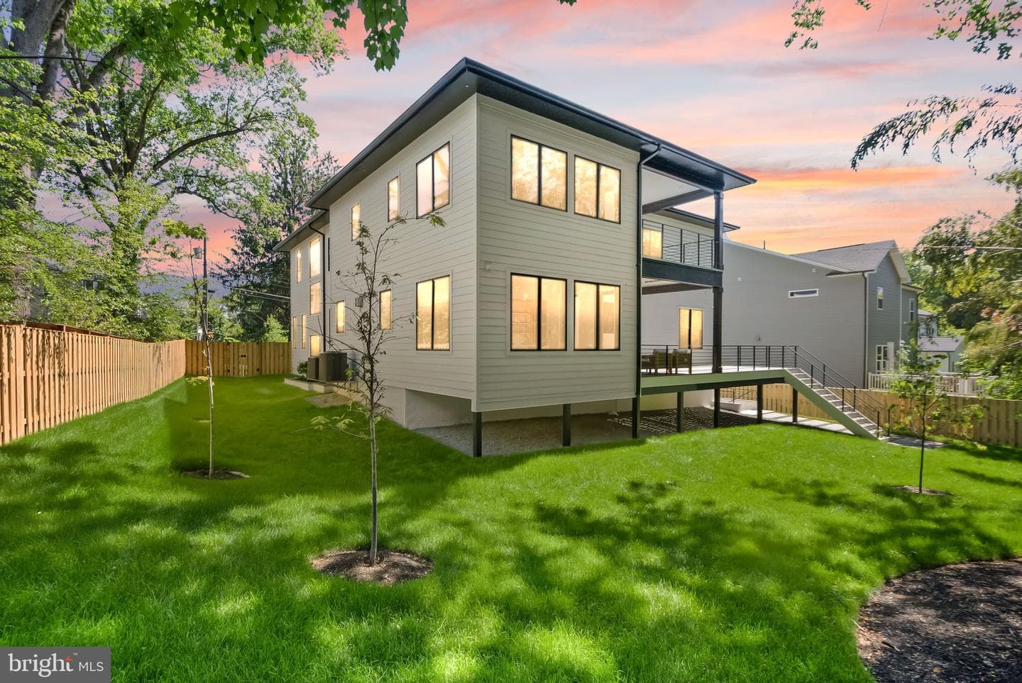 6329 Halsey Road photo 3