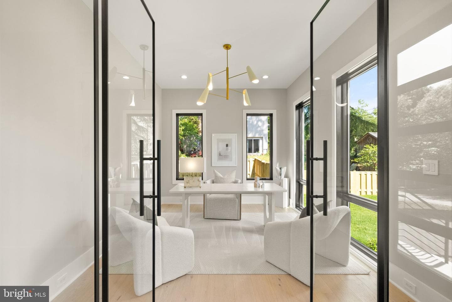 6329 Halsey Road photo 8