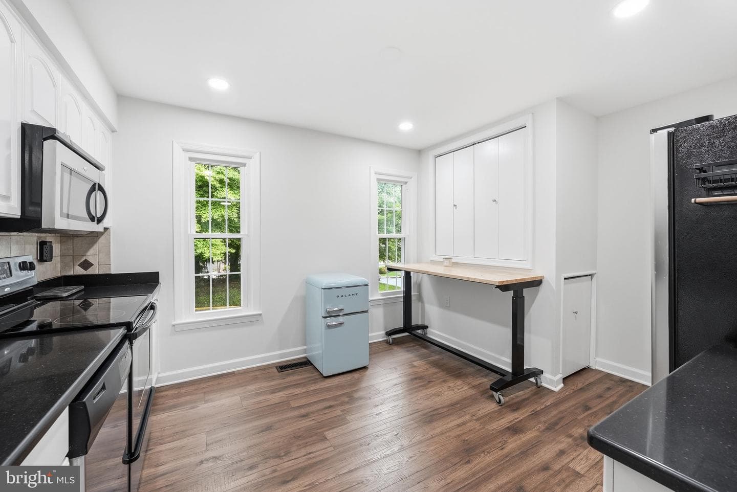5862 Kara Place photo 5