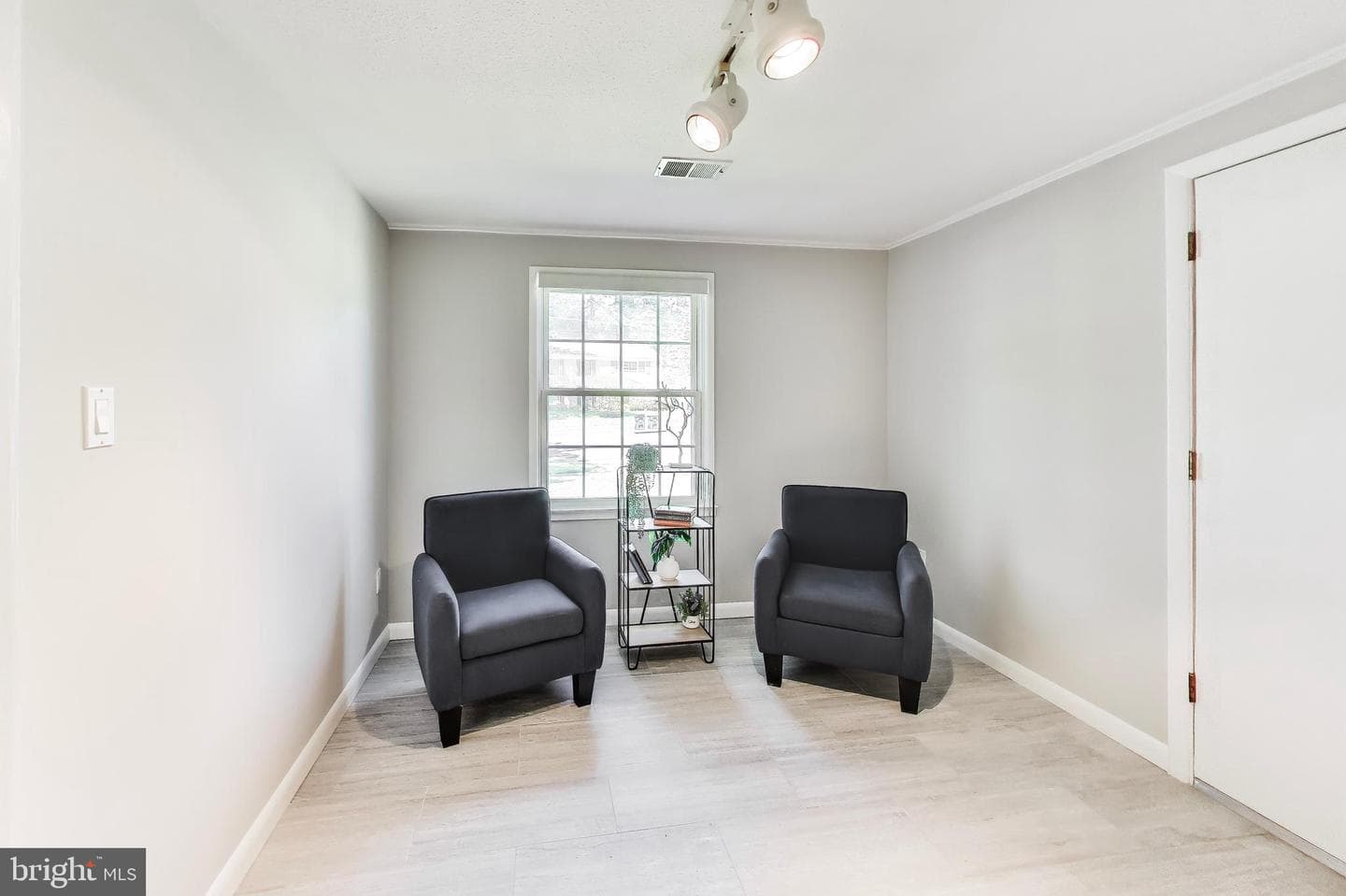 4407 Pickett Road photo 28