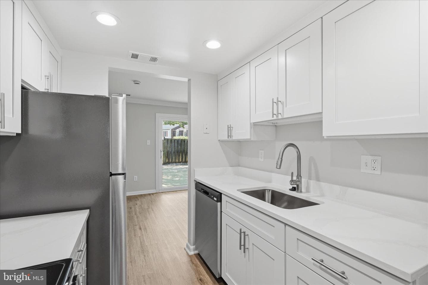 2239 Monaghan Drive photo 9