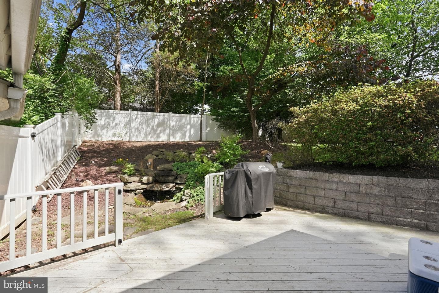 6817 Valley Brook Drive photo 27