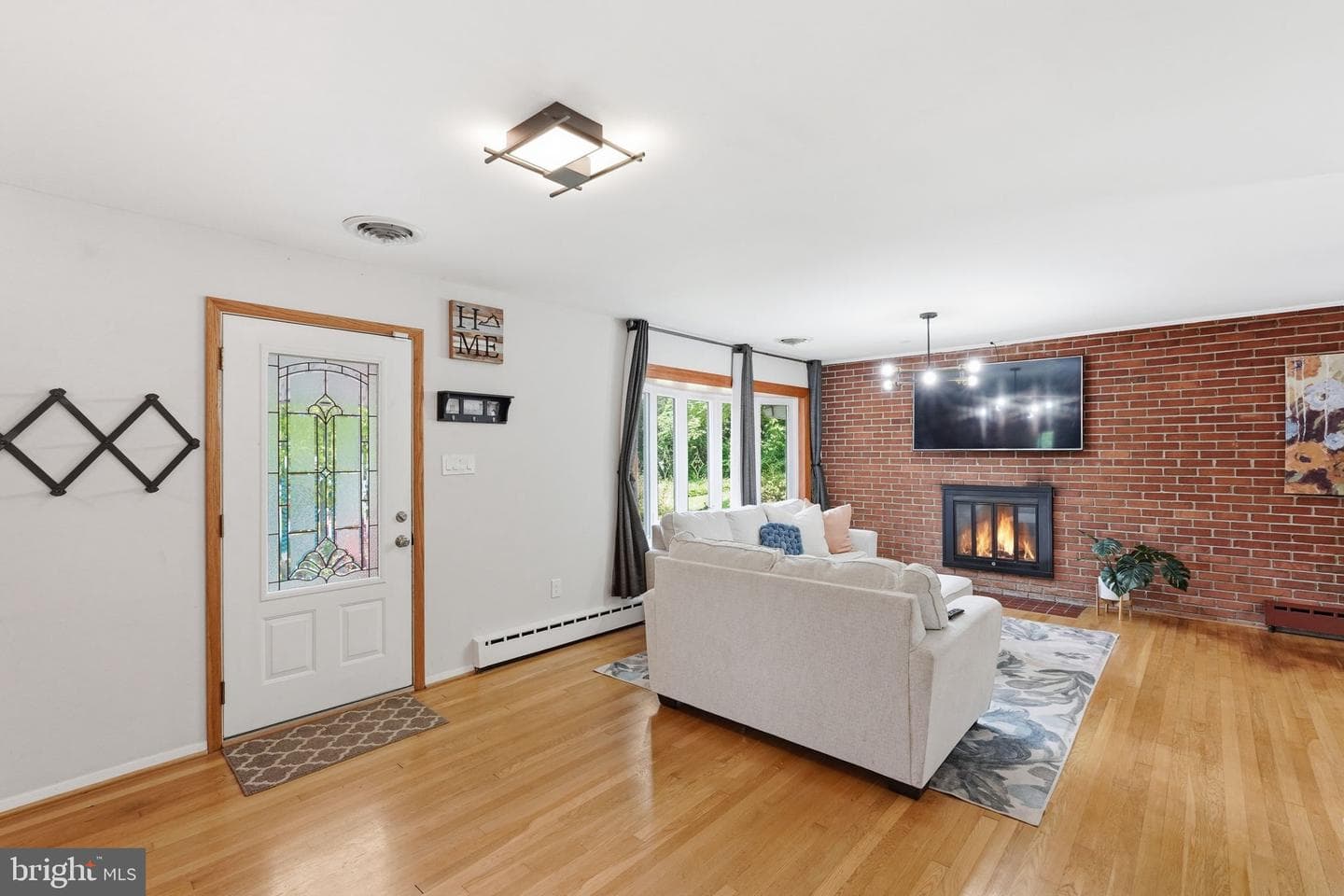 6817 Valley Brook Drive photo 5