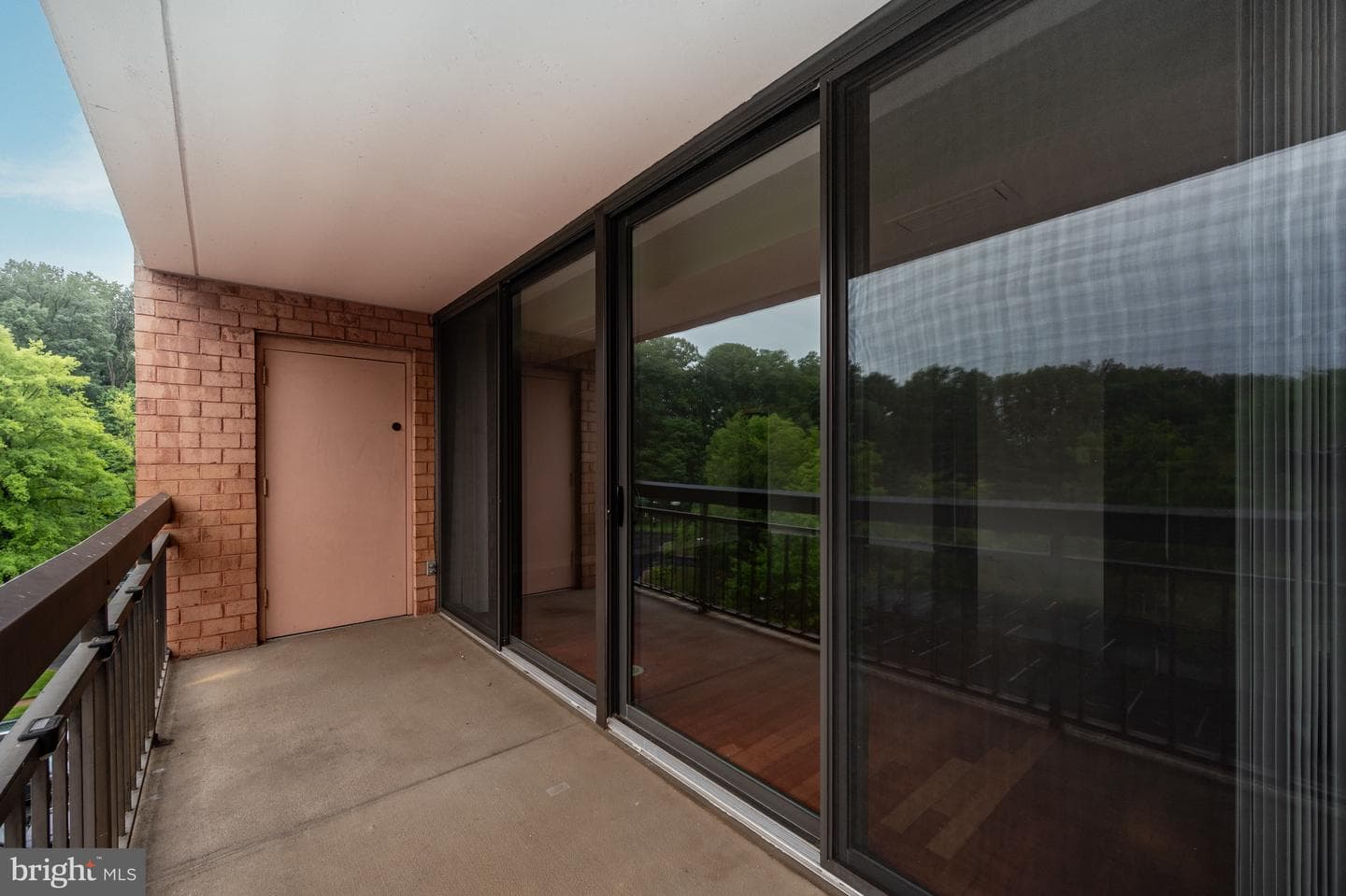 2230 George C Marshall Drive #517 photo 37