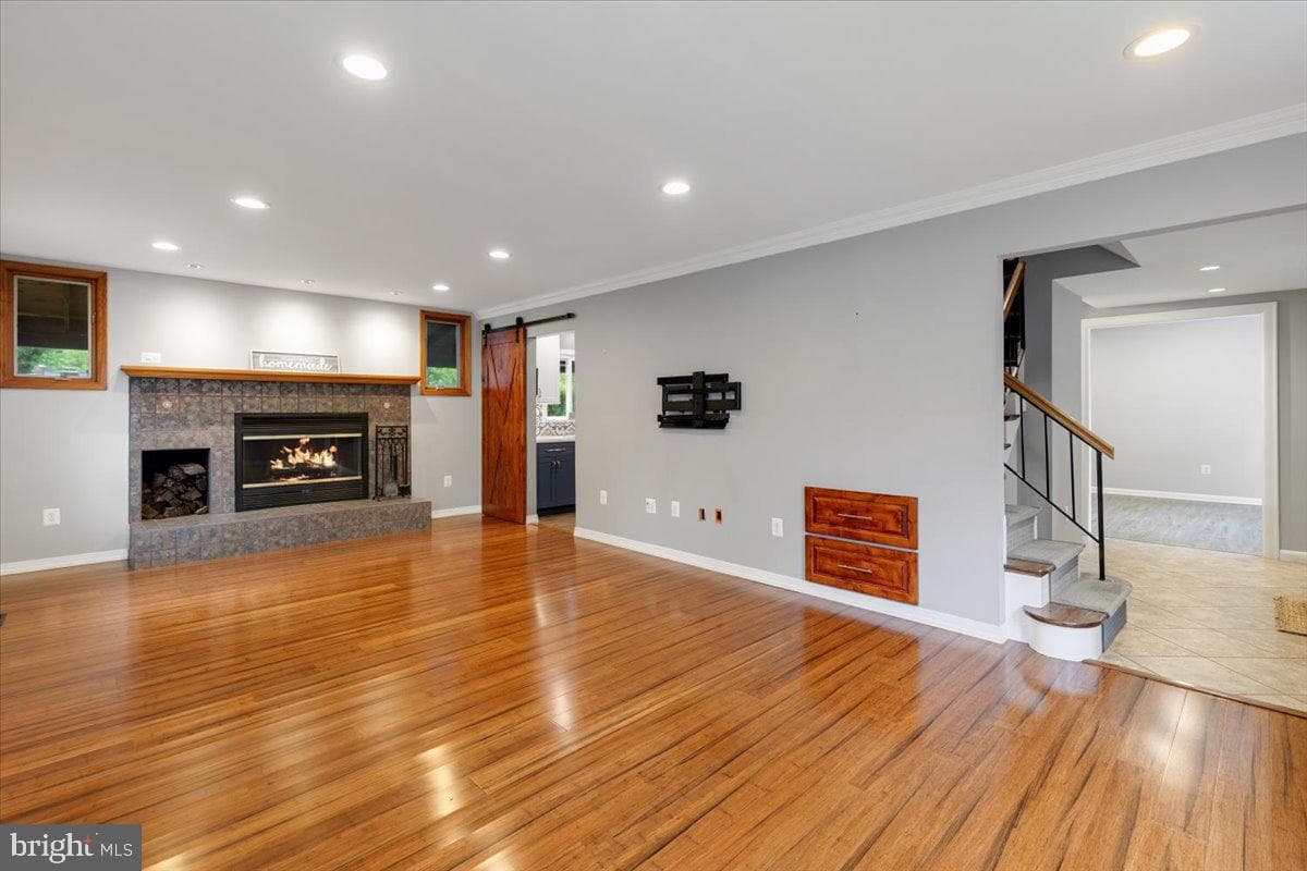 13107 Parson Lane photo 6