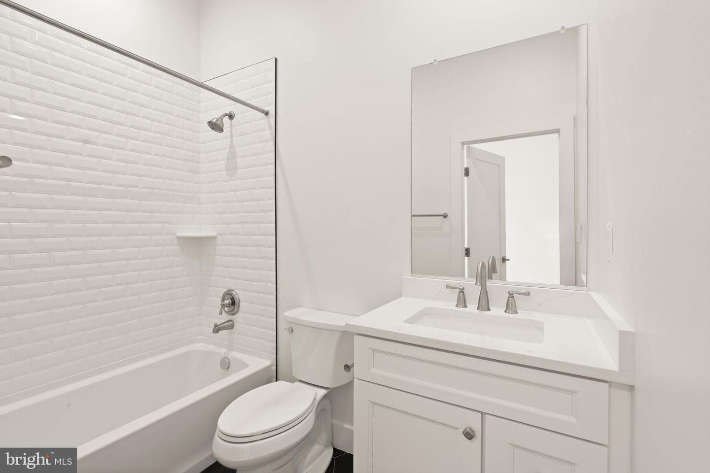6468 Windham Avenue photo 63