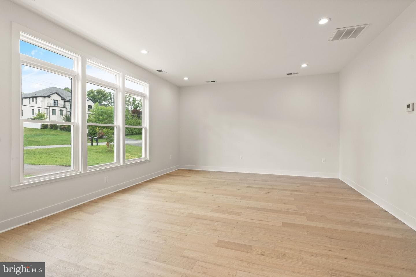 6468 Windham Avenue photo 83