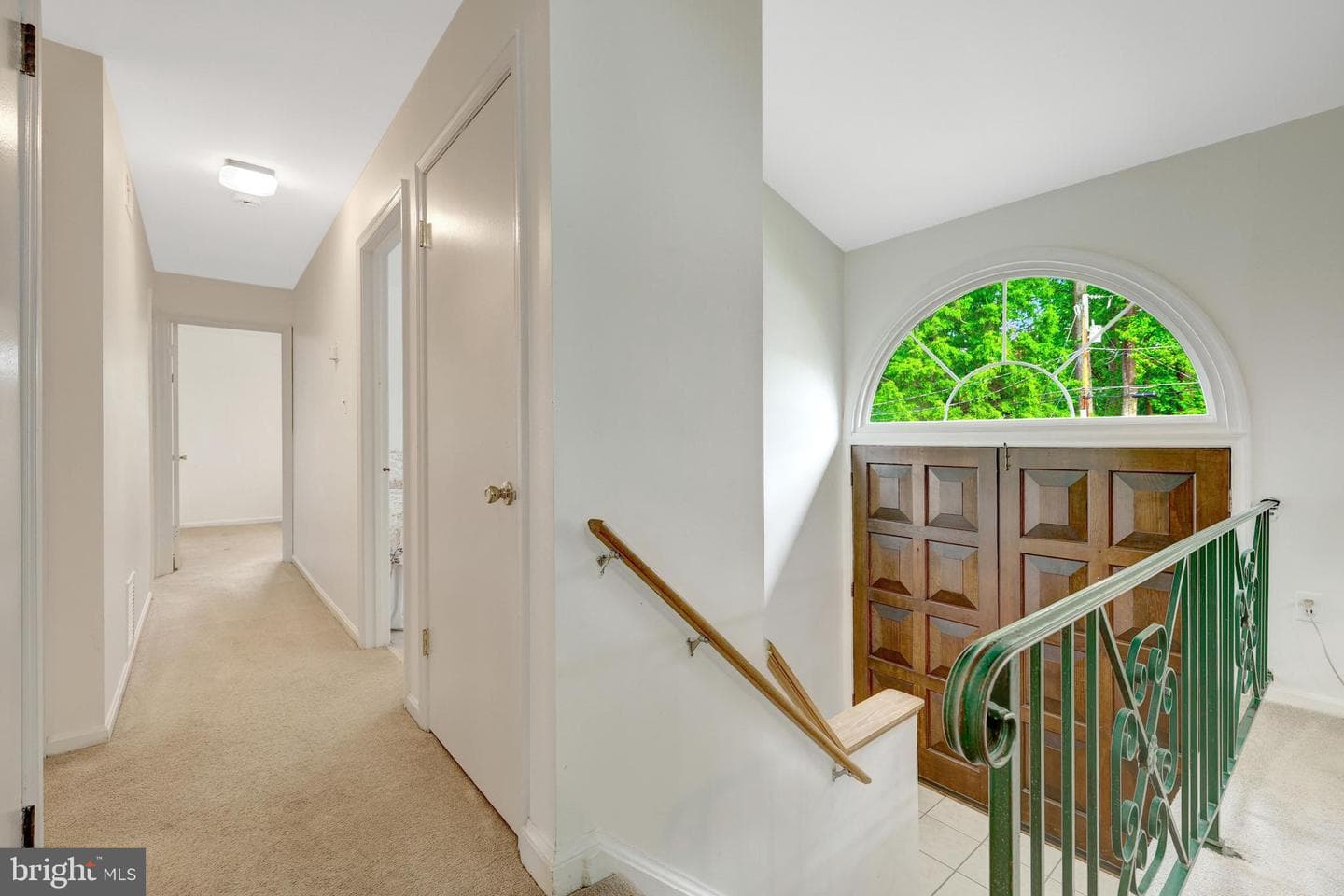 8803 Kenilworth Drive photo 4