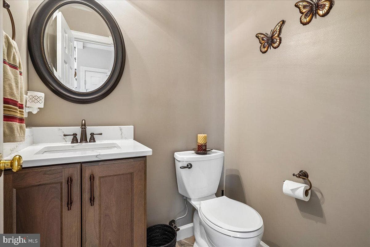 7826 Preakness Lane photo 22