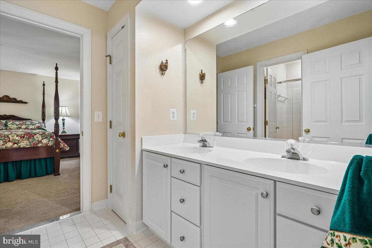 7826 Preakness Lane photo 40