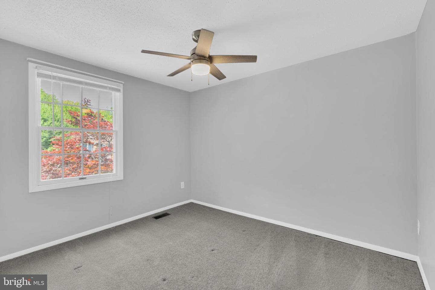 6806 Heatherway Court photo 28