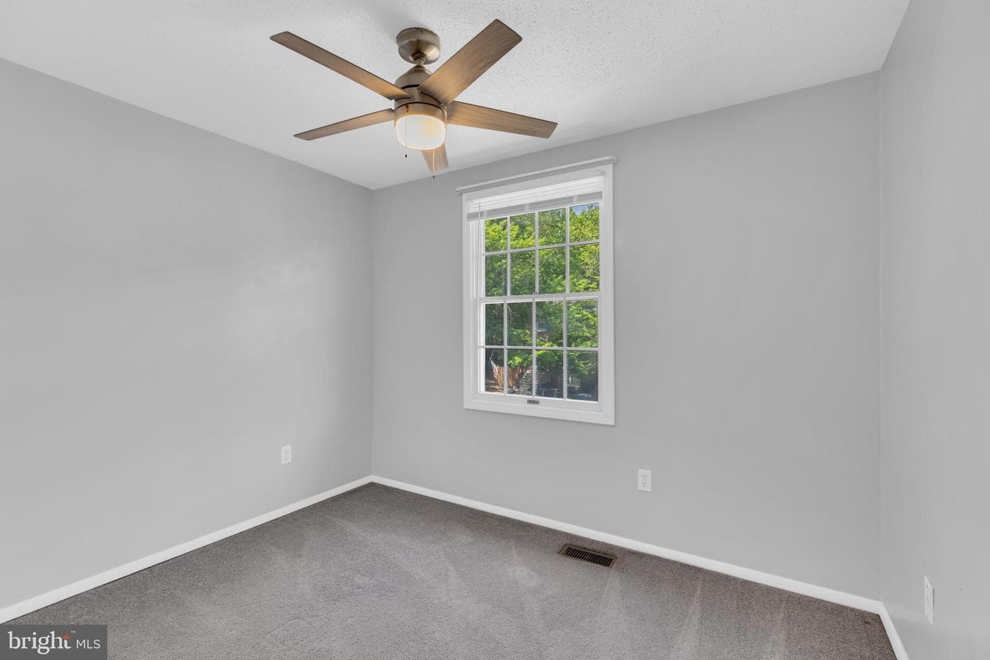 6806 Heatherway Court photo 30