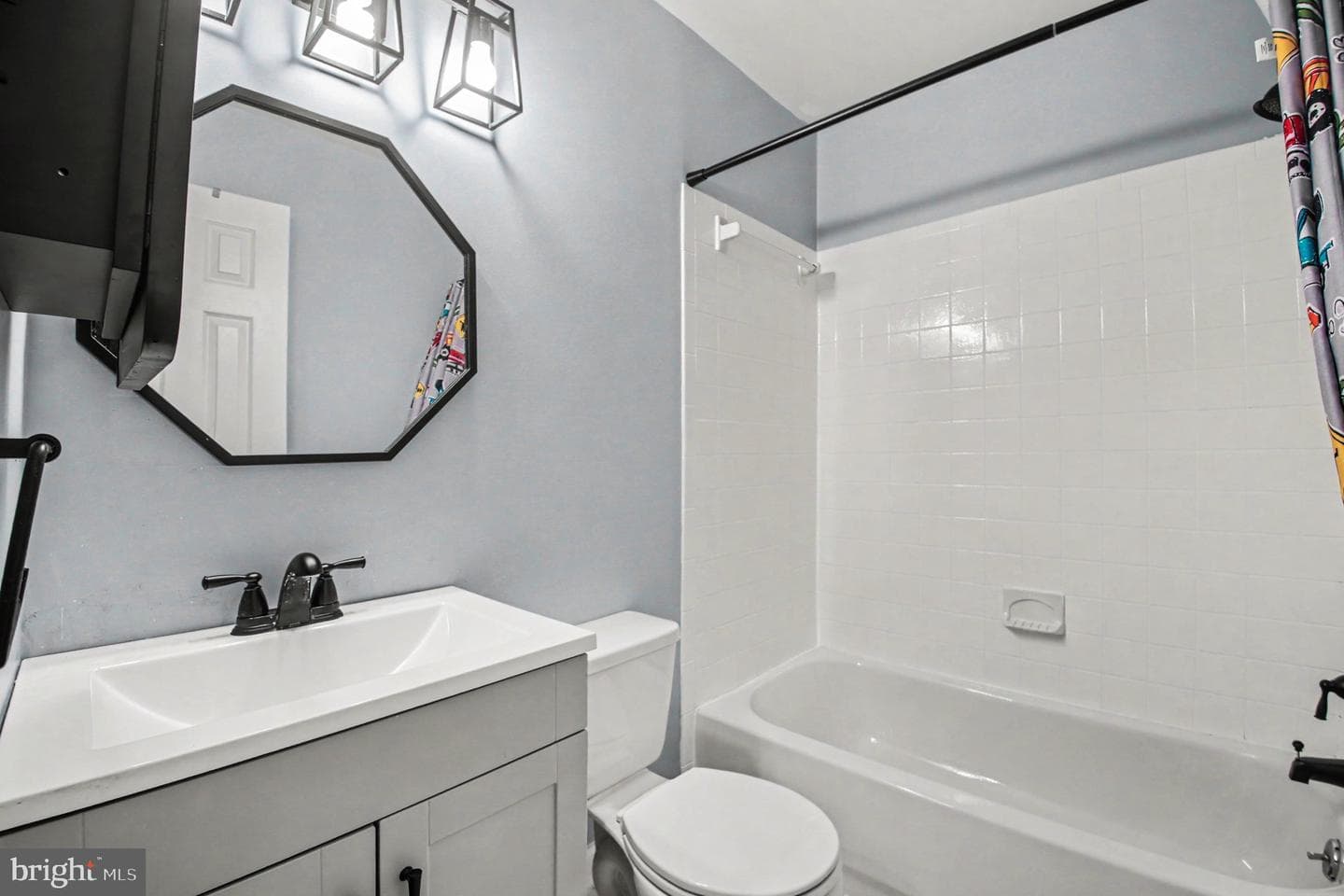 14806 Palmerston Square photo 9