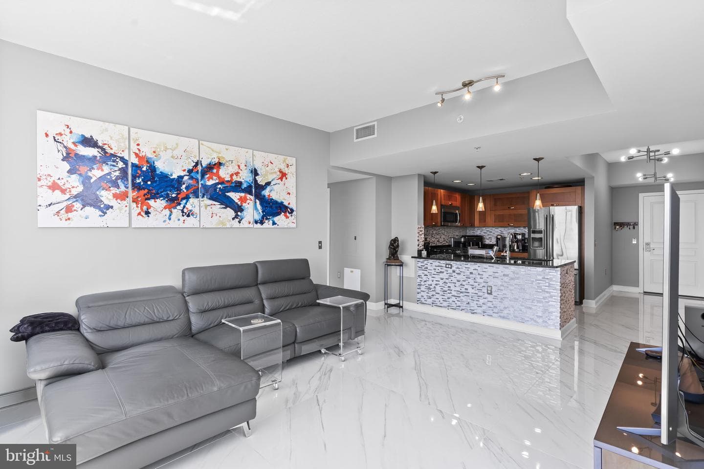 2451 Midtown Ave # 1315 photo 8