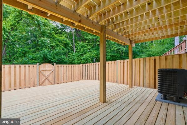 6606 Birchleigh Way photo 38