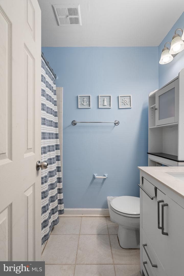 7932 Pebble Brook Ct photo 21