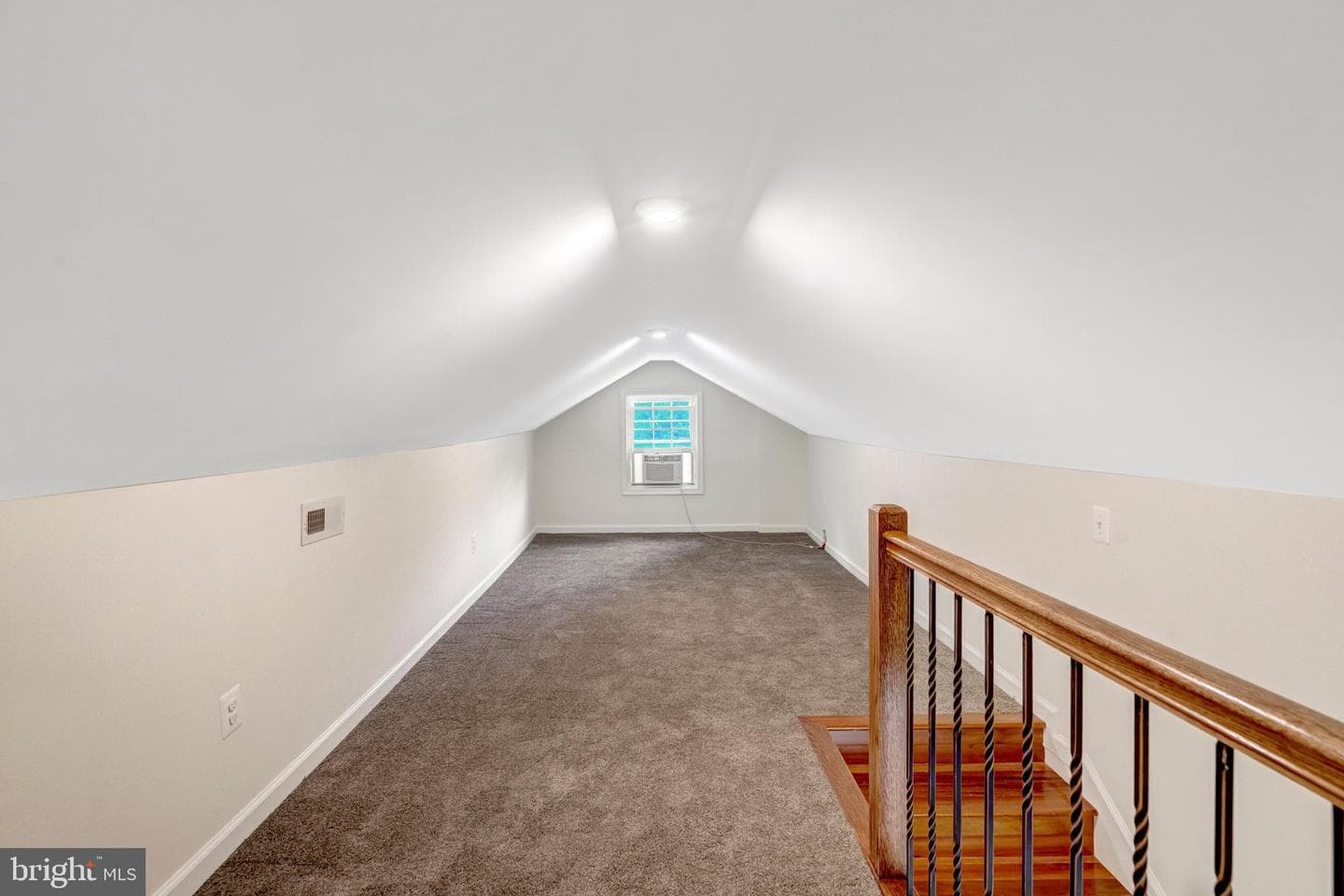 11520 Popes Head Road photo 24