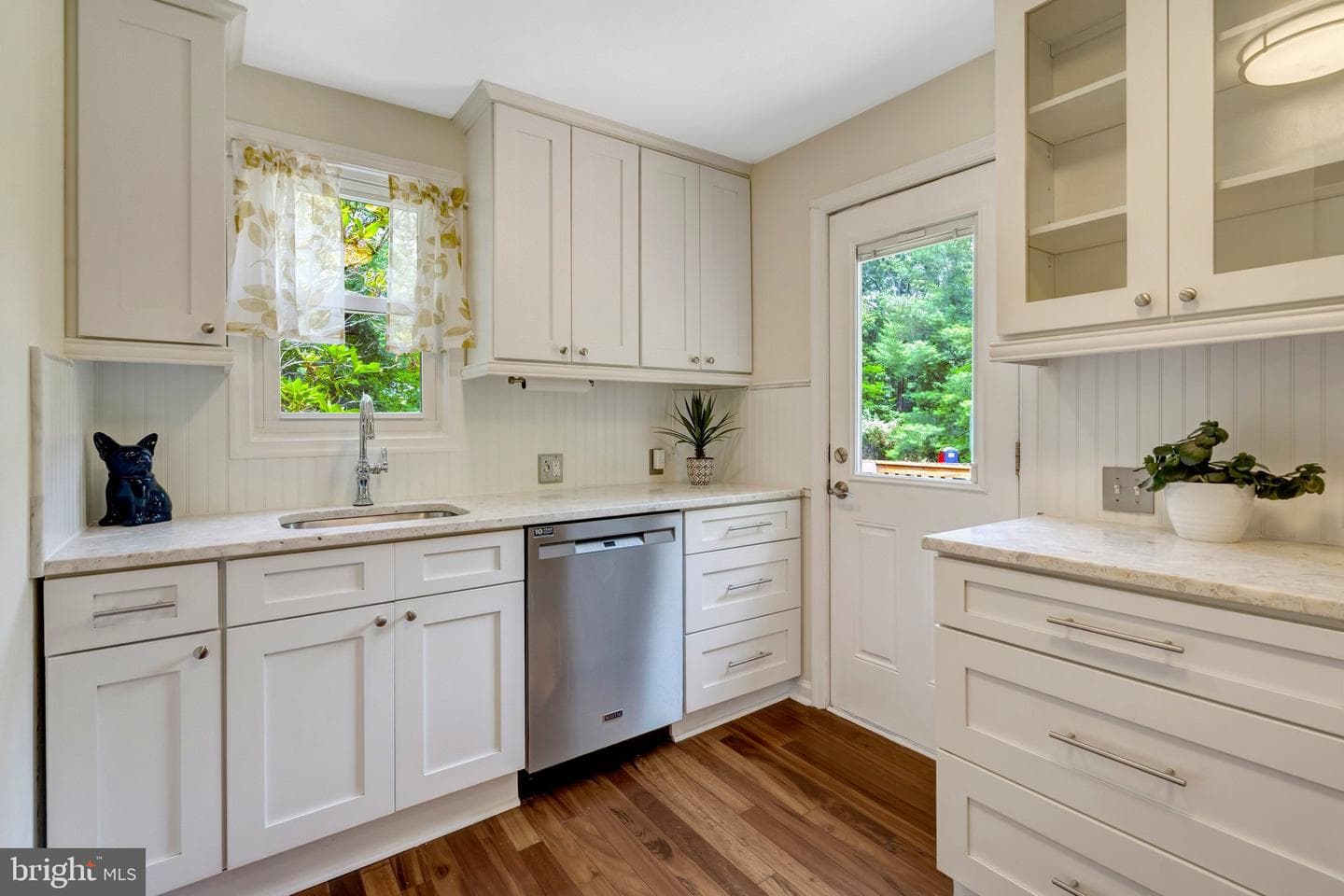 11520 Popes Head Road photo 6